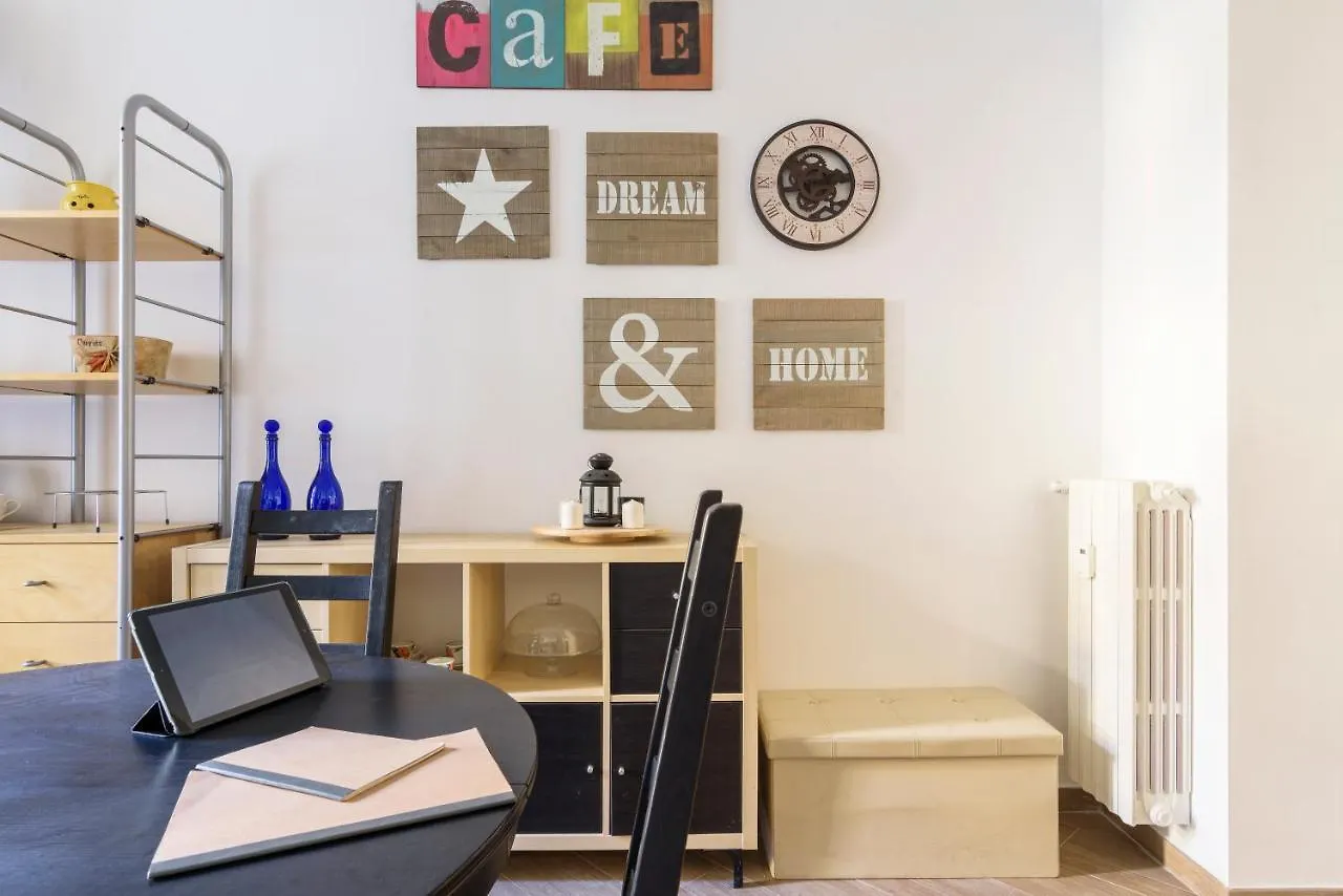 Sarti Master Guest Apartment Milan